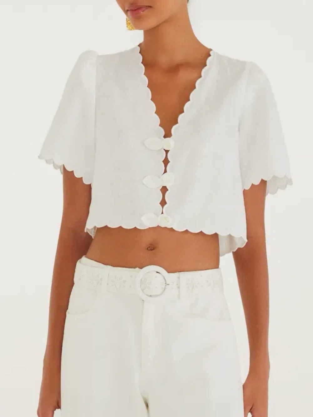 Farm Rio Off White Roses Scallop Crop Top